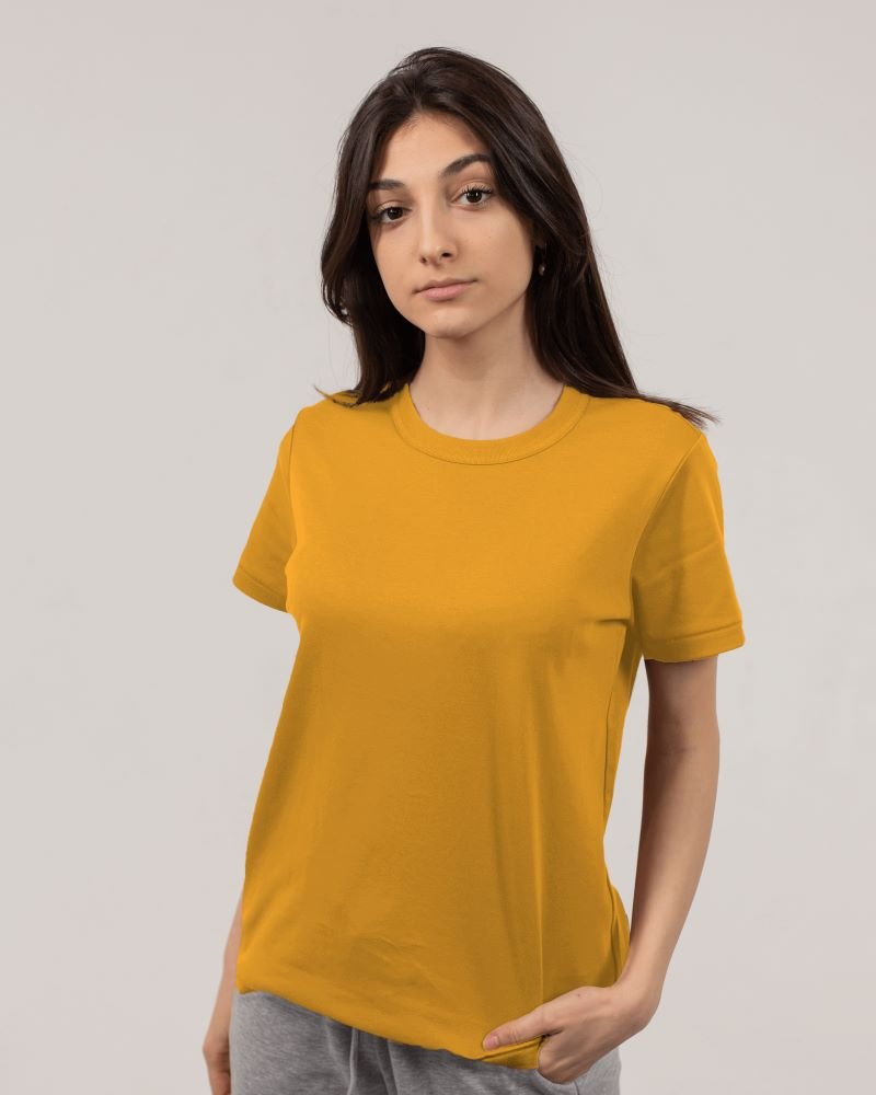 Women Classic Crew model golden yellow