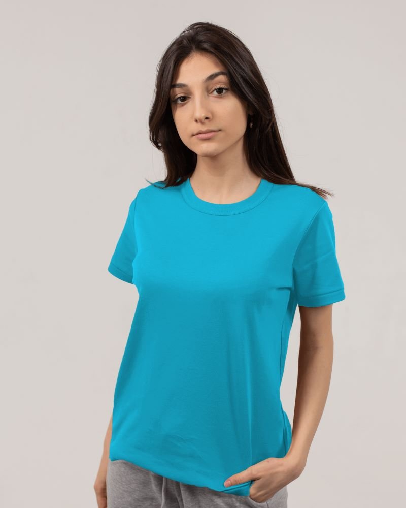 Women Classic Crew model sky blue